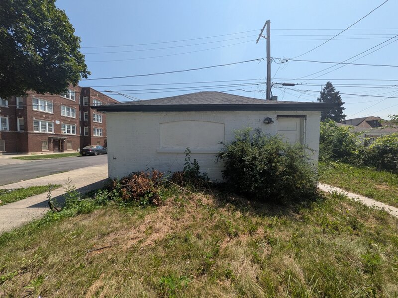 8001 S Laflin Street Chicago IL 60620