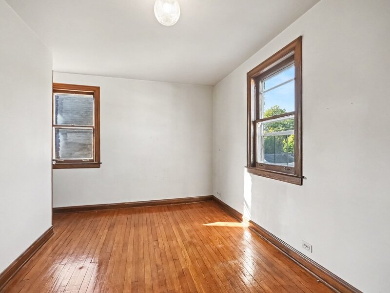 3514 N Opal Avenue Chicago IL 60634