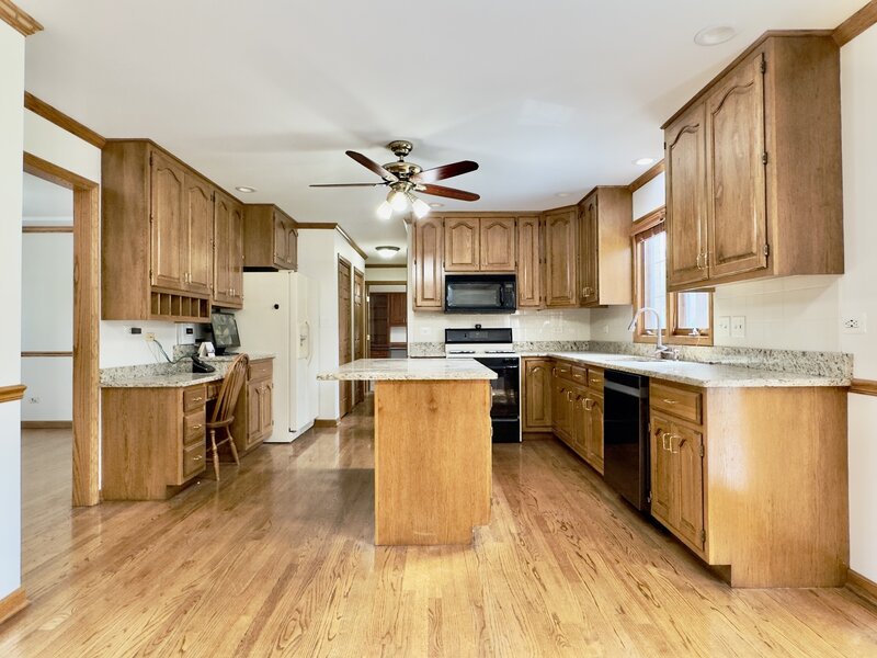 10433 Amber Lane Orland Park IL 60467