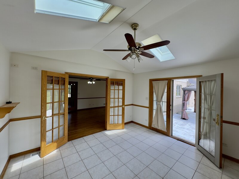 10433 Amber Lane Orland Park IL 60467