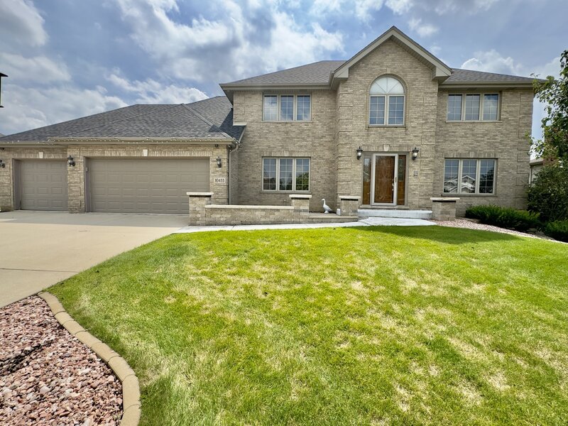10433 Amber Lane Orland Park IL 60467