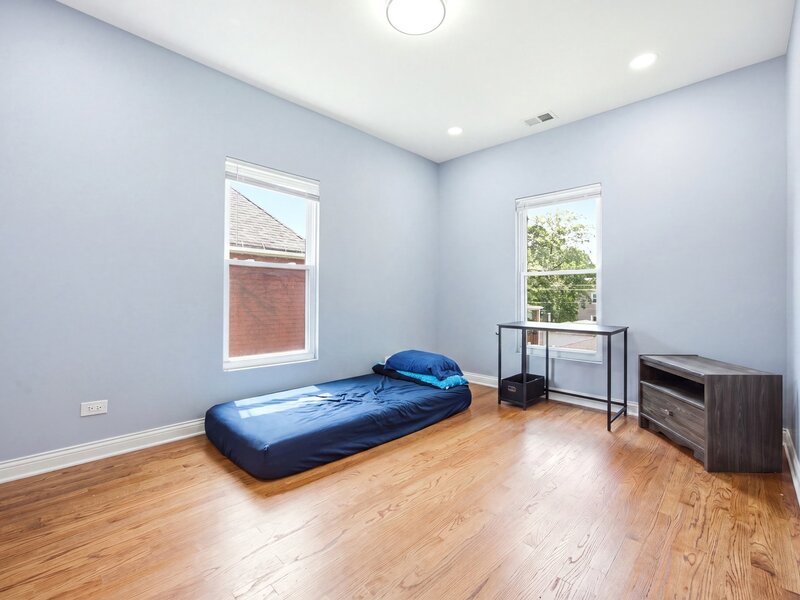 218 N Mason Avenue Chicago IL 60644