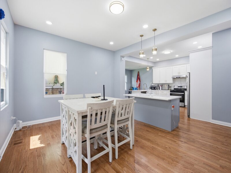 218 N Mason Avenue Chicago IL 60644