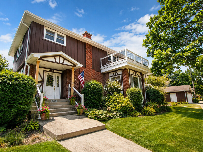 2269 W 109th Street Chicago IL 60643