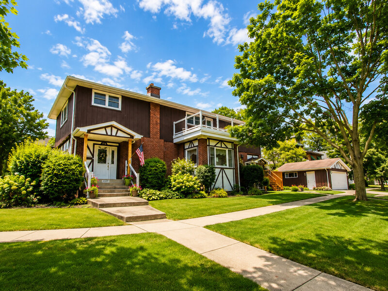 2269 W 109th Street Chicago IL 60643