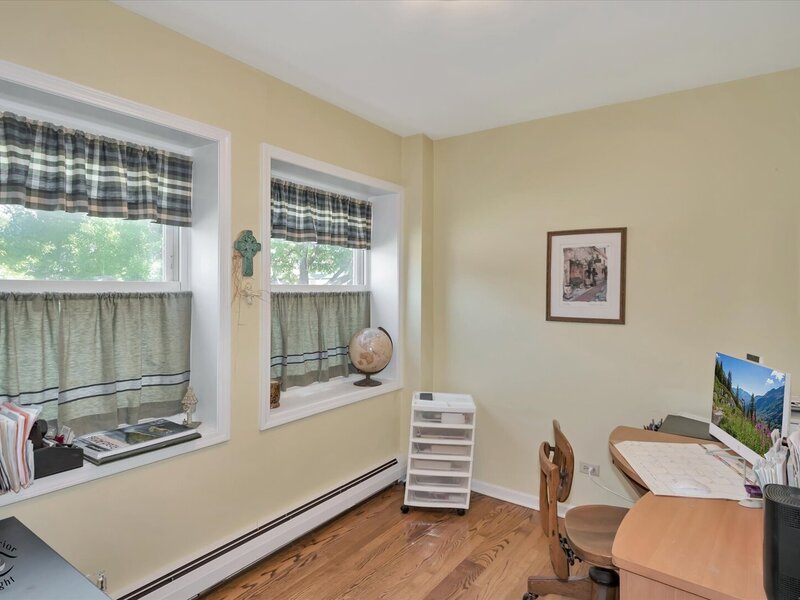 2269 W 109th Street Chicago IL 60643