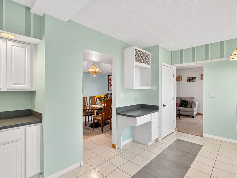 18216 Lange Street Lansing IL 60438