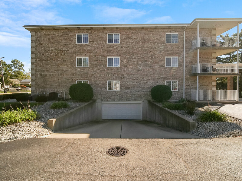 18216 Lange Street Lansing IL 60438