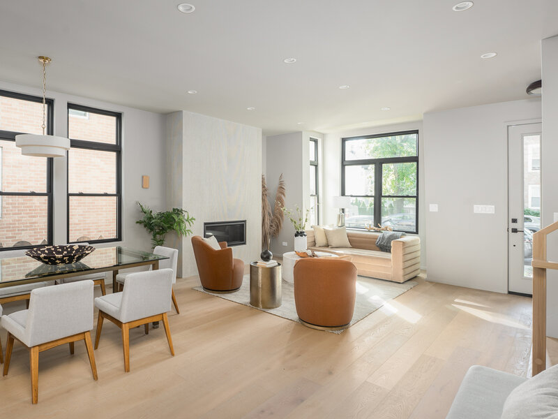 2520 W Shakespeare Avenue Chicago IL 60647