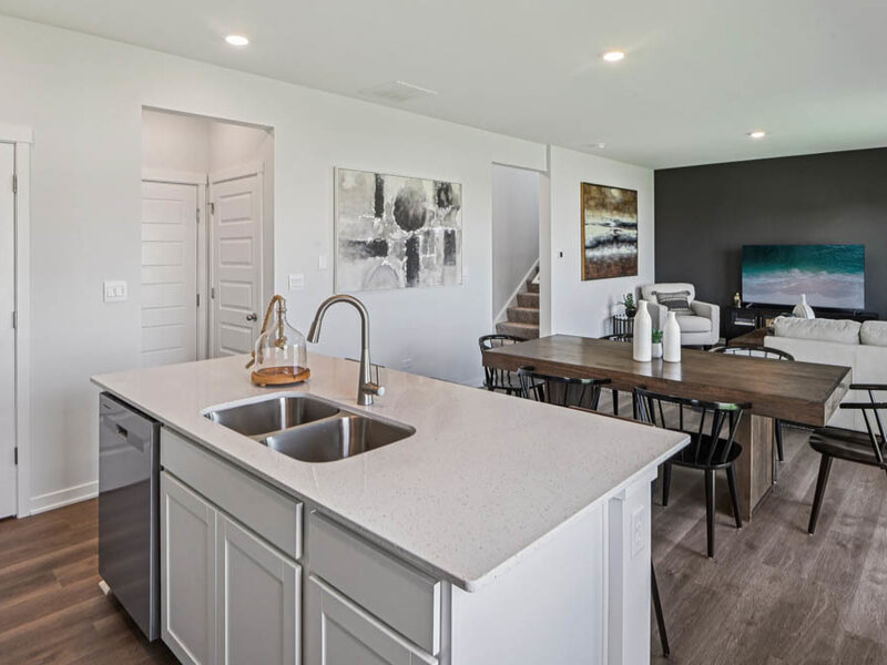 1123 Vista Court Hampshire IL 60140