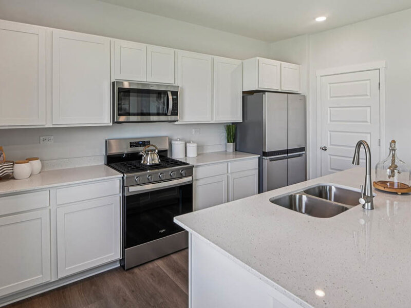 1123 Vista Court Hampshire IL 60140