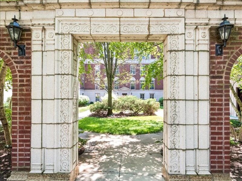 486 Sheridan Road Evanston IL 60202