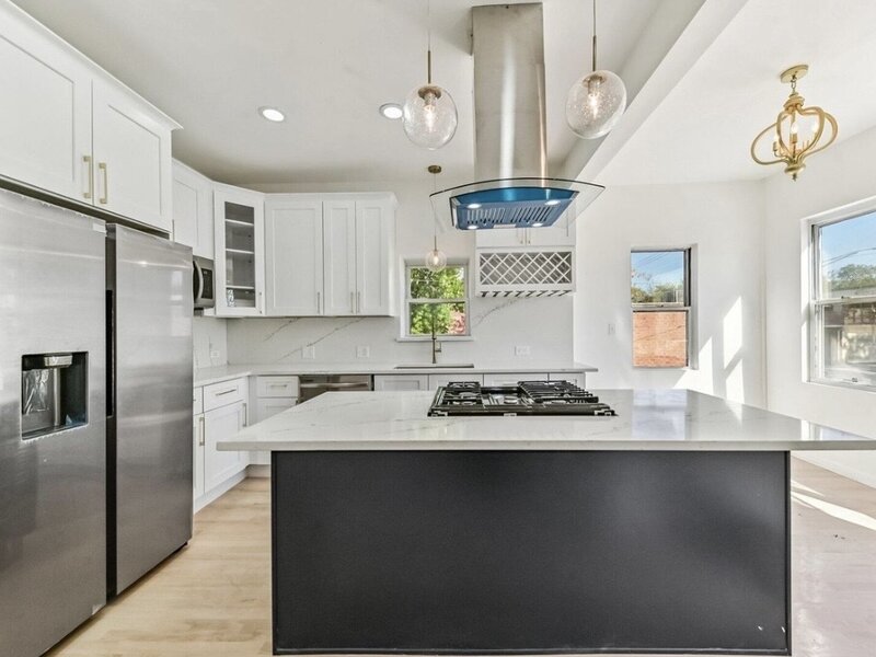 7801 S Eberhart Avenue Chicago IL 60619
