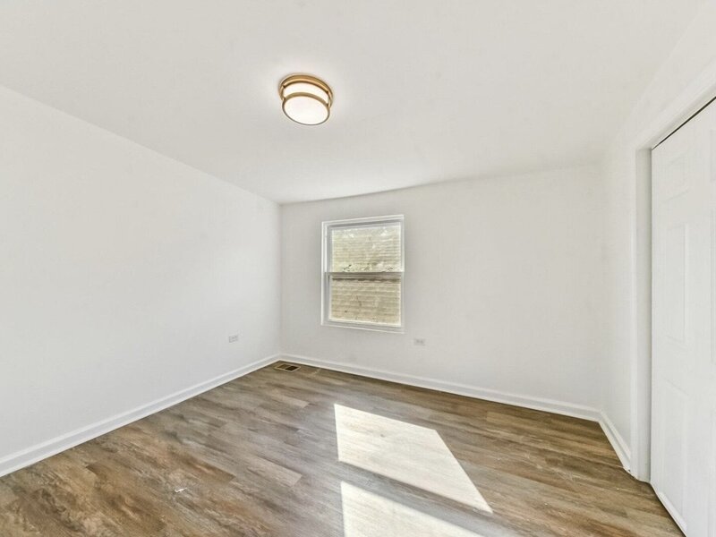 7801 S Eberhart Avenue Chicago IL 60619