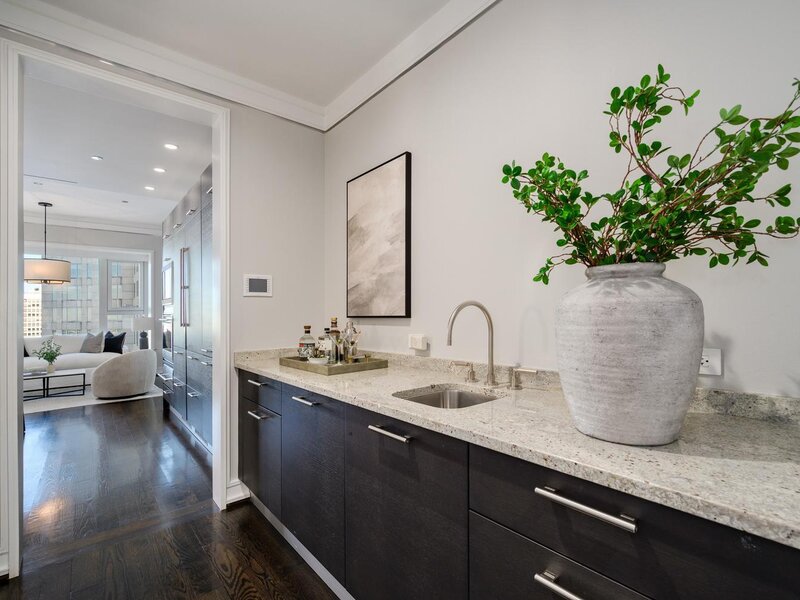 77 E Walton Street Chicago IL 60611