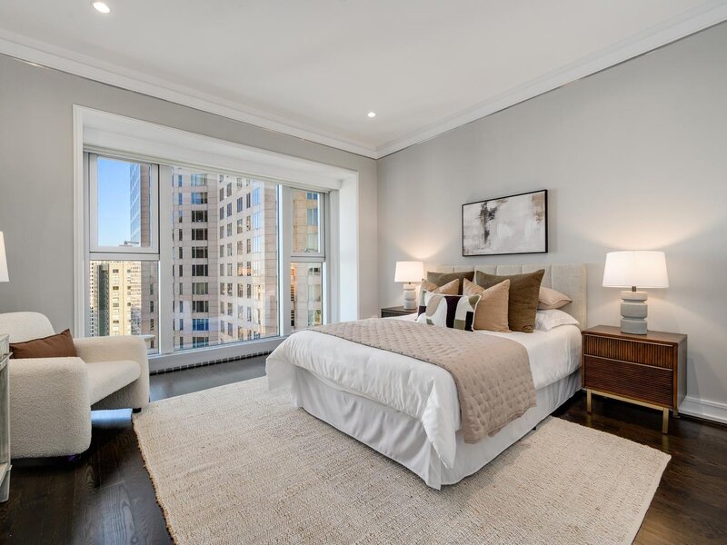 77 E Walton Street Chicago IL 60611