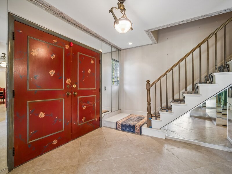 1466 Concorde Circle Highland Park IL 60035