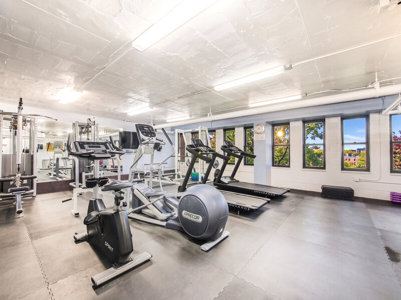 3410 N Lake Shore Drive Chicago IL 60657