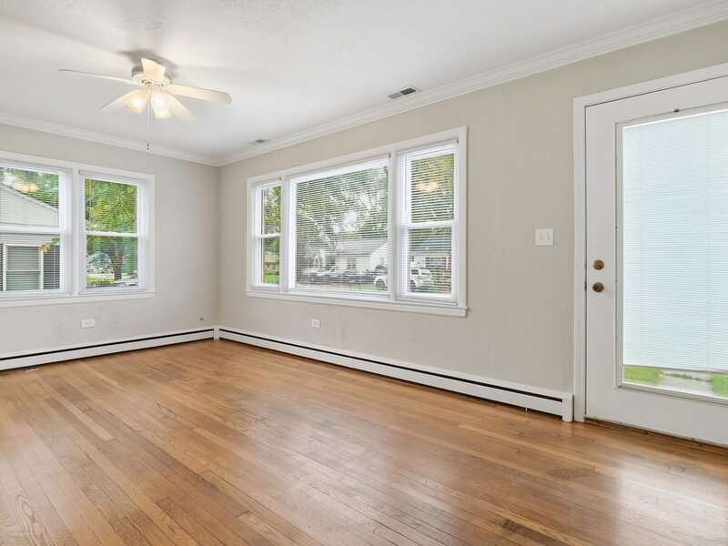 3008 Emily Lane Mchenry IL 60051