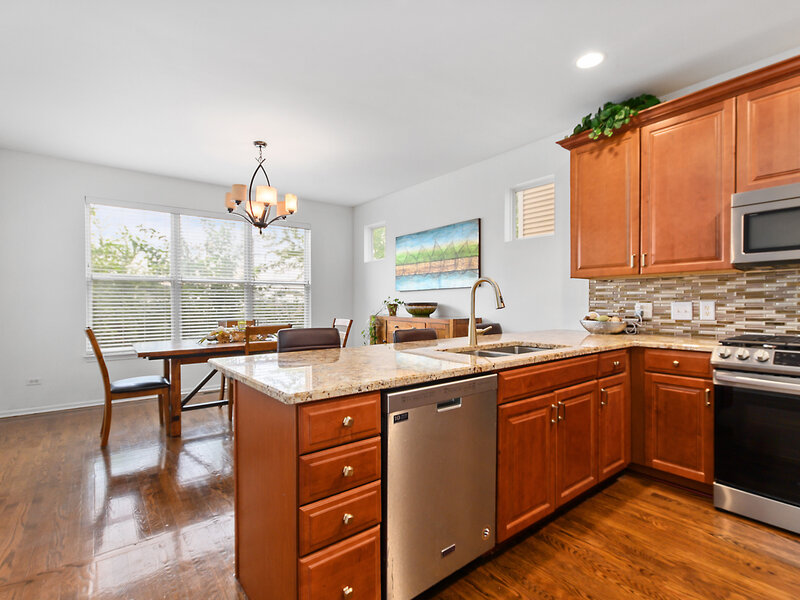 4234 N Kolmar Avenue Chicago IL 60641