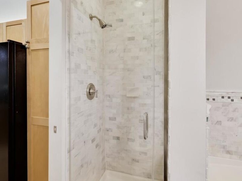 4018 N Mozart Street Chicago IL 60618