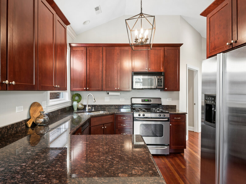 1514 W Victoria Street Chicago IL 60660