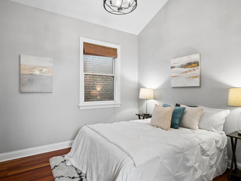 1514 W Victoria Street Chicago IL 60660