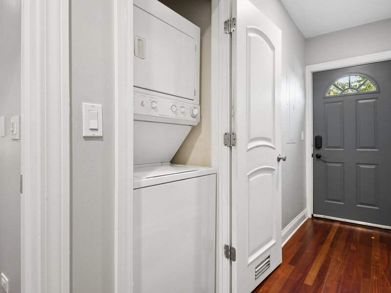 1514 W Victoria Street Chicago IL 60660