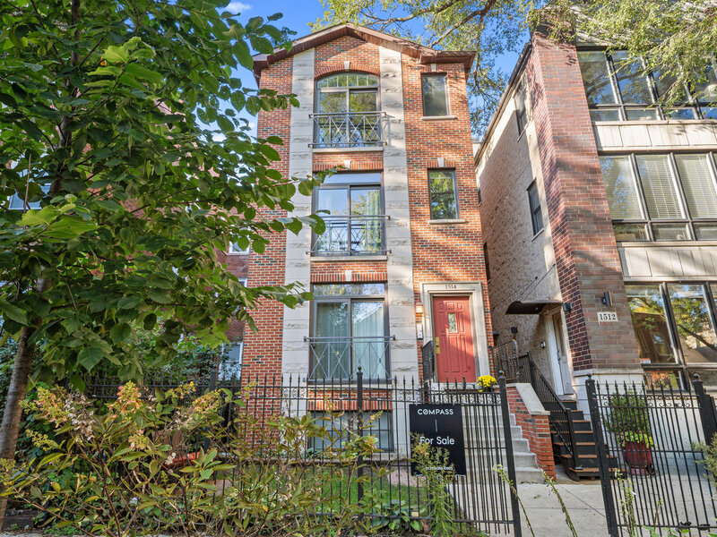 1514 W Victoria Street Chicago IL 60660