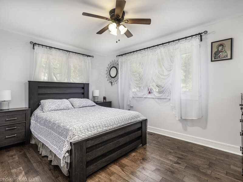 2 Mildred Avenue Glen Ellyn IL 60137