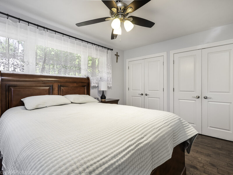 2 Mildred Avenue Glen Ellyn IL 60137