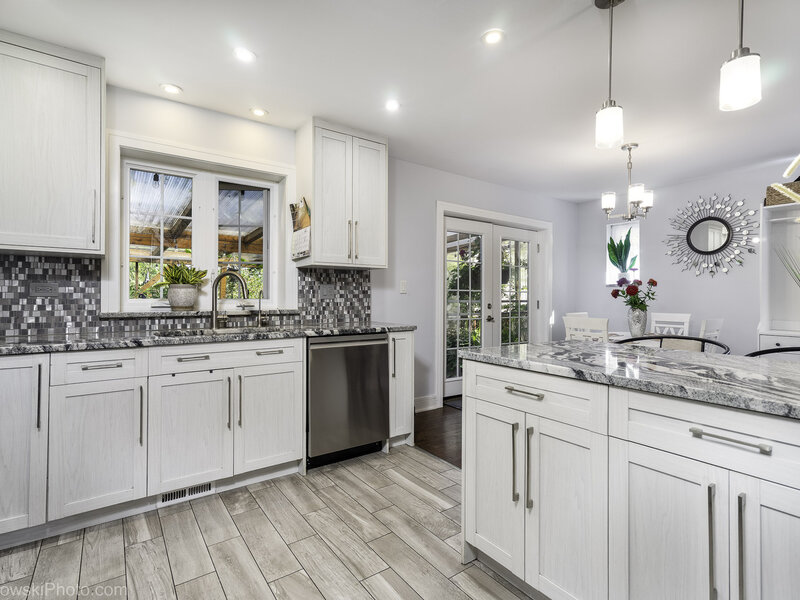 2 Mildred Avenue Glen Ellyn IL 60137