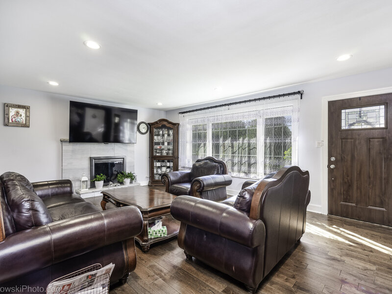2 Mildred Avenue Glen Ellyn IL 60137