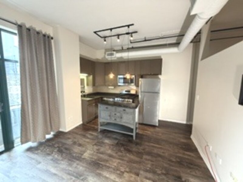 400 W Ontario Street Chicago IL 60654