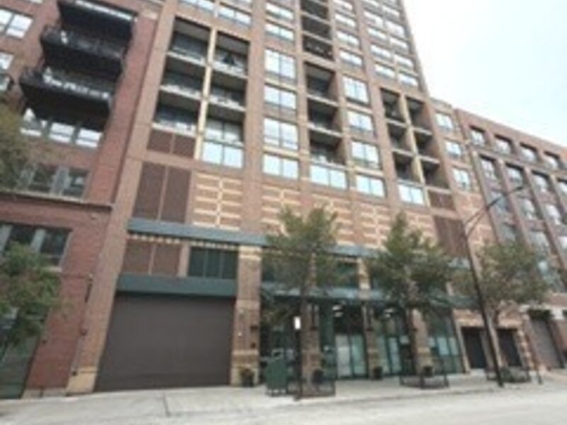 400 W Ontario Street Chicago IL 60654