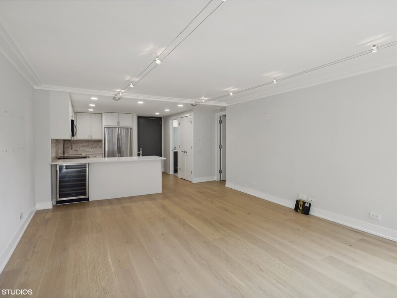 110 E Delaware Place Chicago IL 60611