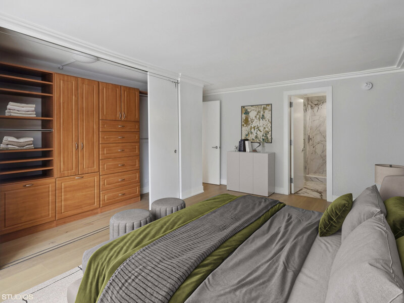 110 E Delaware Place Chicago IL 60611