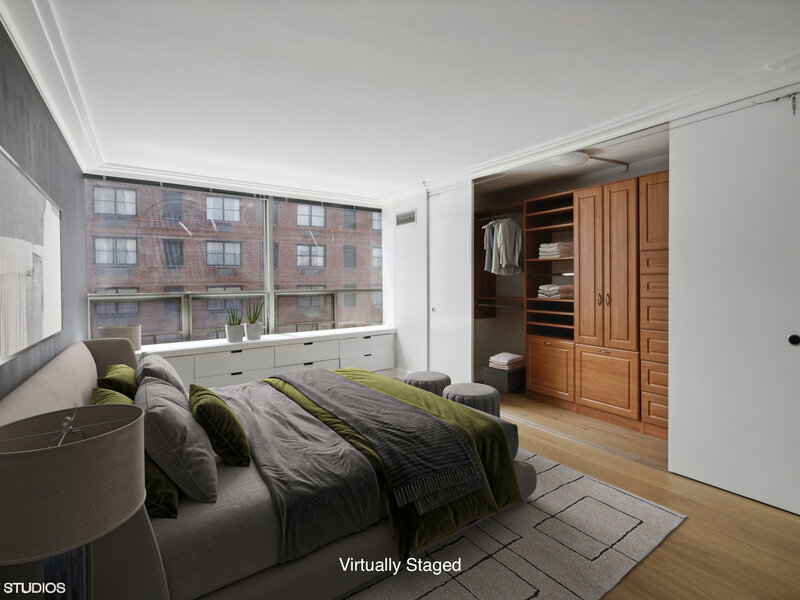 110 E Delaware Place Chicago IL 60611
