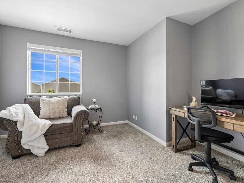 1169 Amber Drive Cary IL 60013