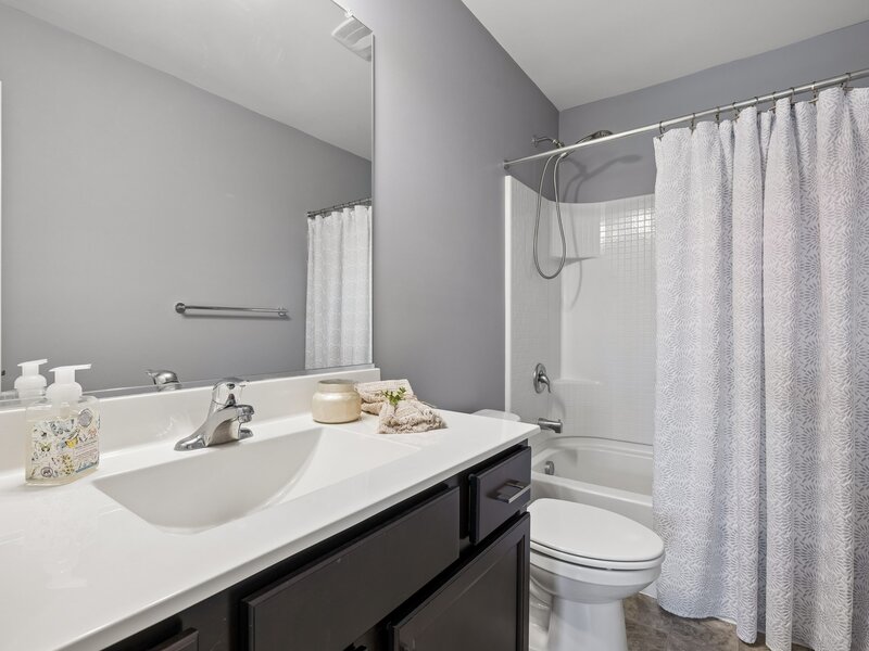 1169 Amber Drive Cary IL 60013