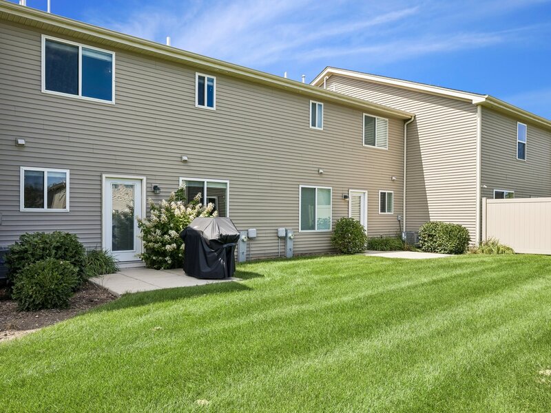 1169 Amber Drive Cary IL 60013