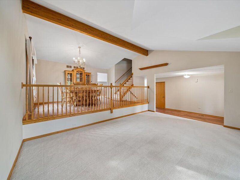 8424 Hollybrook Lane Tinley Park IL 60487
