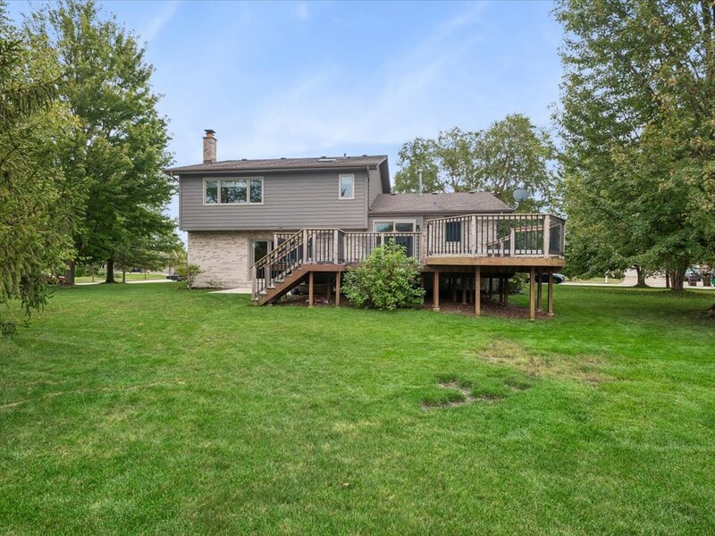 8424 Hollybrook Lane Tinley Park IL 60487