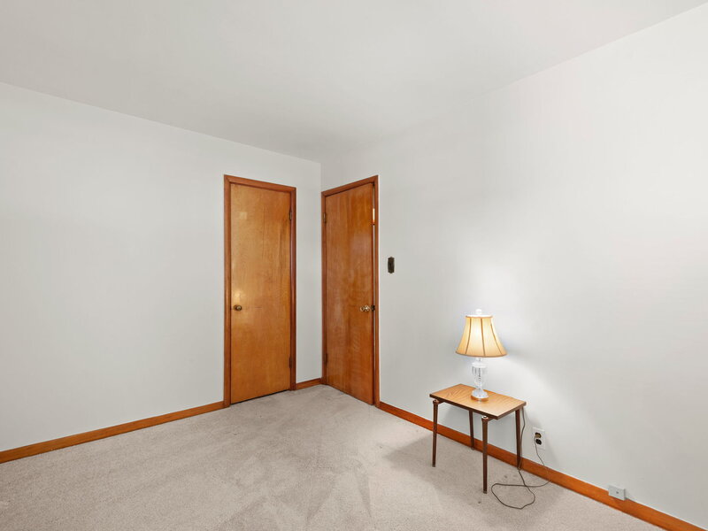 8729 S 51st Avenue Oak Lawn IL 60453