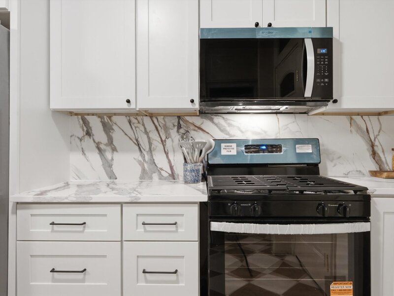 5703 S Blackstone Avenue Chicago IL 60637