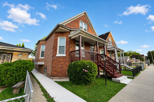 Photo of 5652 S Shields Avenue Chicago IL 60621
