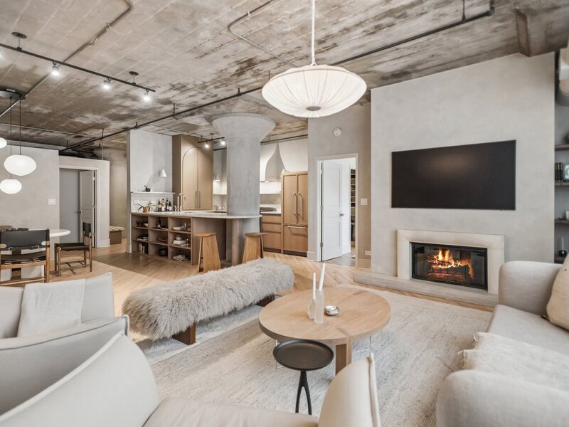 411 W Ontario Street Chicago IL 60654