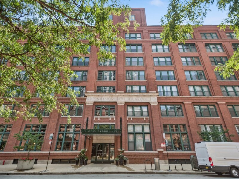 411 W Ontario Street Chicago IL 60654