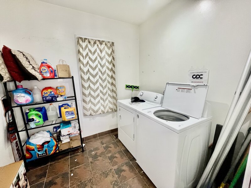 1641 N Mozart Street Chicago IL 60647
