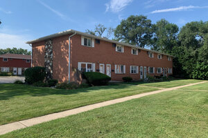 Photo of 1227 Town Crest Drive New Lenox IL 60451